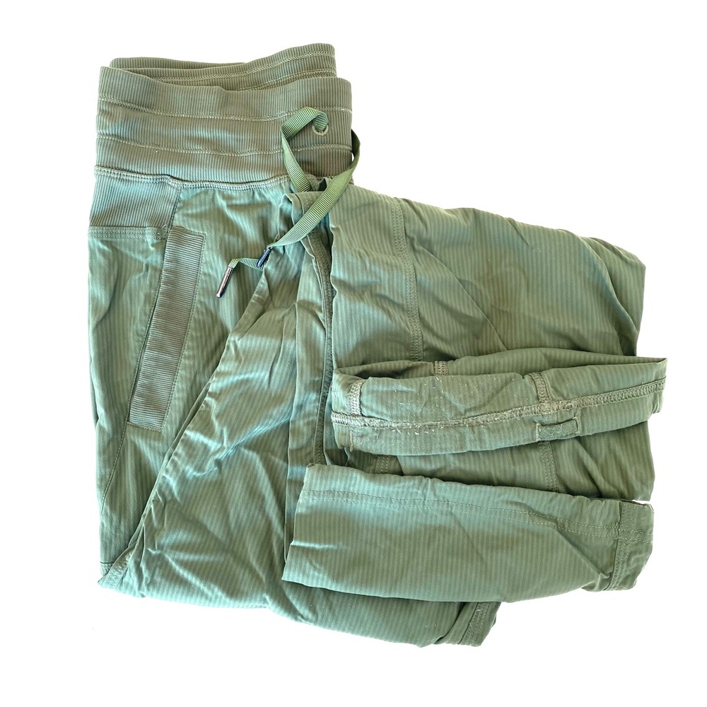 Lululemon unlined dance studio pant size 4